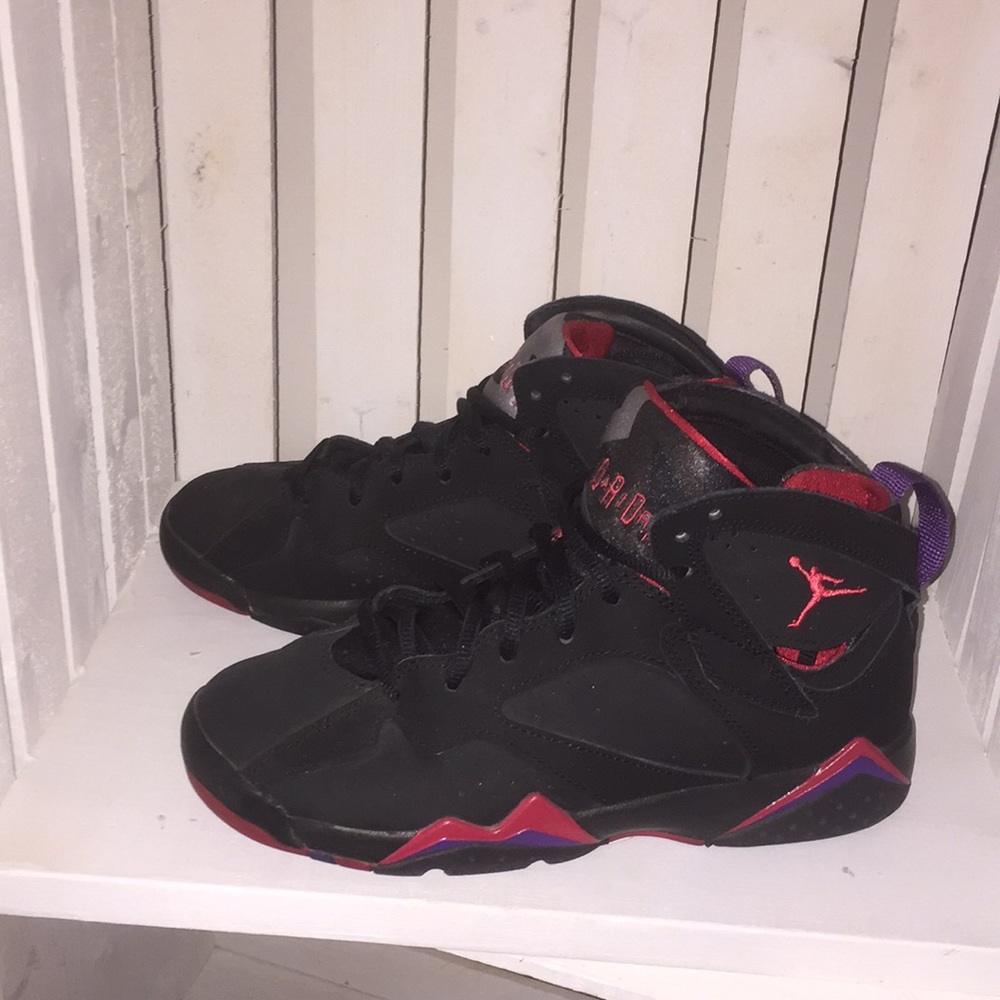 Jordan Retro 7